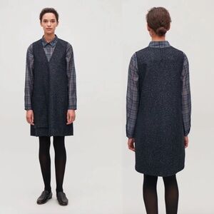COS Sleeveless A-Line Wool Blend Dress in Navy Size 4